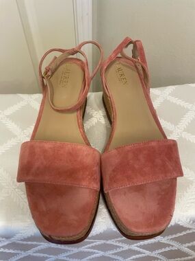 Ralph Lauren Size 10 Salmon/Coral Sandals